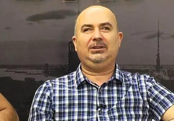 Орхан Мурад жертва на нагли кръчмари (Вижте как го излъгаха)