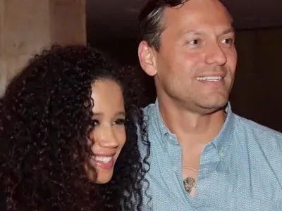 Пазят бебето на Орлин Павлов два дни в кувьоз