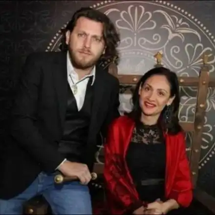 Плачков вози чужда булка в автомобил за 50 бона