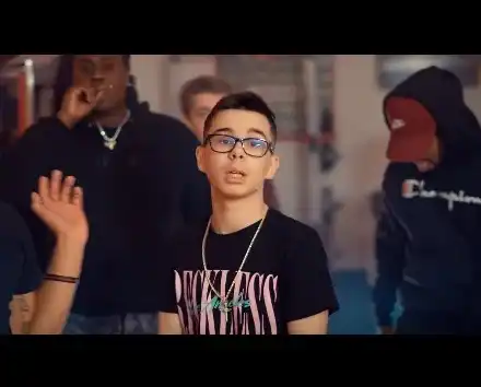 По стъпките на баща си: Синът на Мишо Шамара проби в Ел Ей