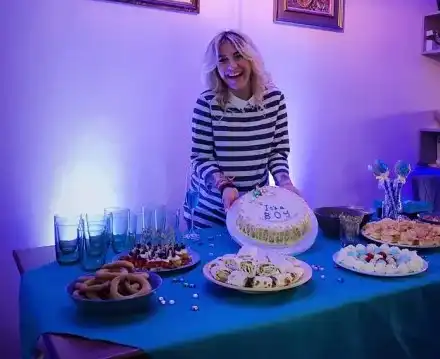 Поли Генова чака момче