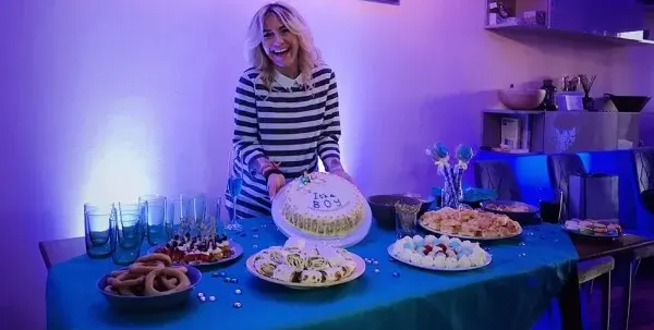 Поли Генова чака момче