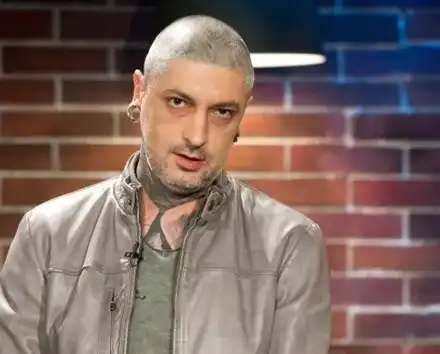 Шеф Михалчев не пуска парфюмирани на масата