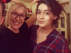 Щерката на Гала тръгна с брекети