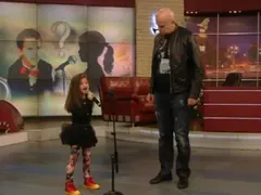 Слави търси нова Крисия! Дългия направи кастинг „Нова звезда” за гласовити хлапета