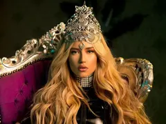 Тита долетяла спешно от САЩ заради „Капките”