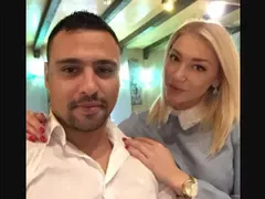 Малкото коте стяга голяма сватба