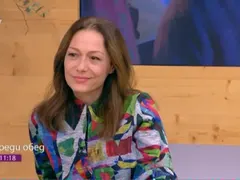 Звезда от „Скъпи наследници” храни бедните