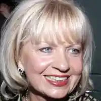 Анета Сотирова плува всеки ден