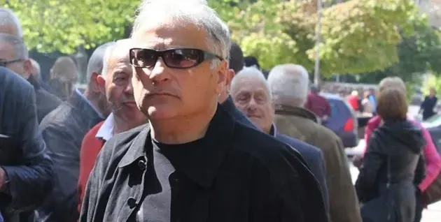 Бащата на Бербо с цайси за 500 кинта