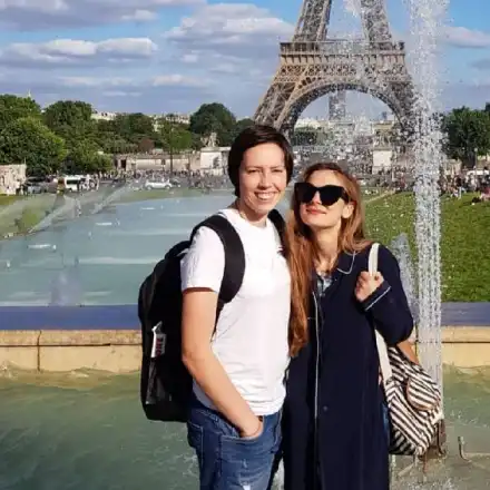 Бившата снаха на Мария Илиева вдигна лесбо сватба (СНИМКИ)