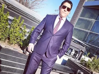 Богомил Грозев се перчи с нов джип! Живее царски за сметка на Антон Радичев