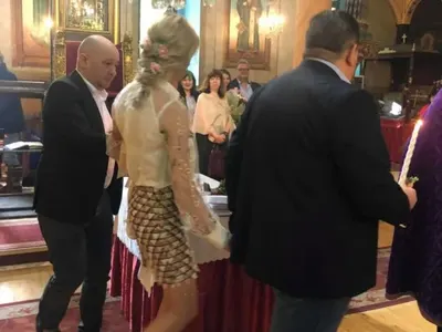 Годжи кръсти щерката навръх Цветница