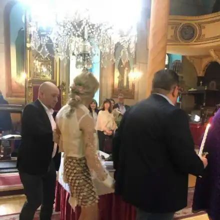 Годжи кръсти щерката навръх Цветница