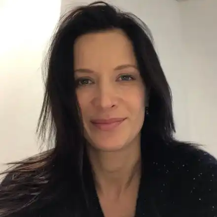 И Яна Маринова с вампирска терапия