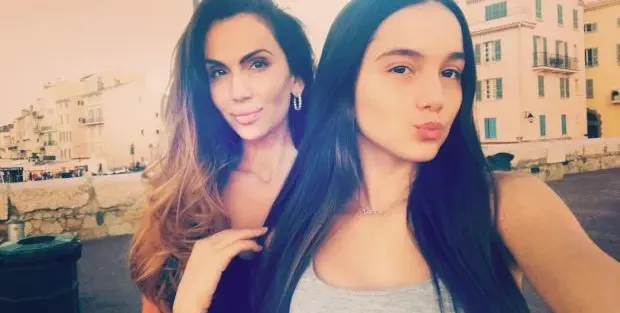 Ивайла Бакалова забрани пластики на щерка си