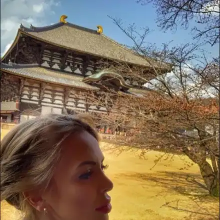 Жанета Осипова скочи на плеймейтките