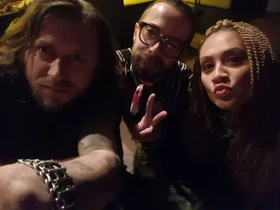 Мариана Попова вее афроплитки