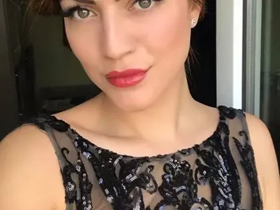 Мисис България Анна Стефанова пропищя от обсебена психарка