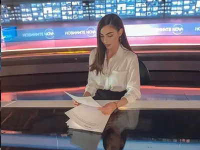 Най-красивата абитуриентка стана репортер в Нова тв