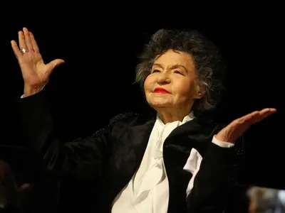 Стоянка Мутафова: От 10 години слагам филъри