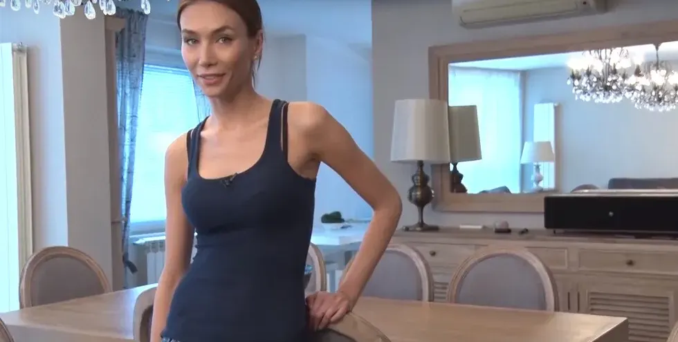 Уоу! Любовницата на Башар с 11 операции на носа