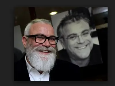 Владо Пенев си маха брадата (Ще играе с изкуствена в „Откраднат живот”)