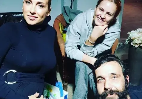 Ето я бременната Алекс Раева!