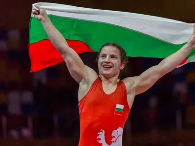 Биляна Дудова си прерязала вените заради несподелена любов