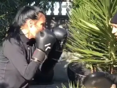 Цеци Красимирова на уроци по бокс