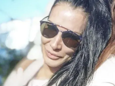 Цеци отпраши към остров Фиджи на меден месец