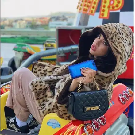 Дара записва в Швеция