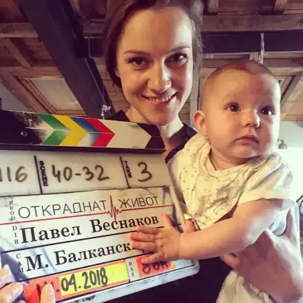 Дария Симеонова цеди кърма в 5 сутринта