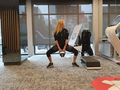 Гала стяга дупето във фитнеса