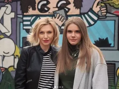 Лилия Маравиля изпрати абитуриентка