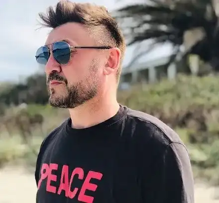 Любо Киров говори с Бог