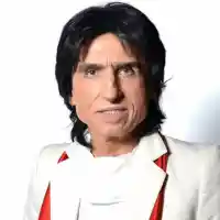 Милко пее за пиленцата като Данчо Караджов