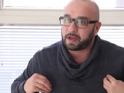 Мишо Шамара слезе от ТИР-а, за да стане кранист