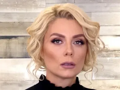 Нападат Венета Райкова заради скандална книга