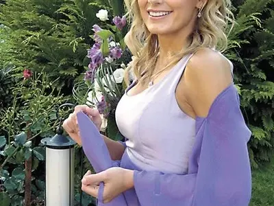 Ново 20! Николета Маданска следи кучето си с джипиес