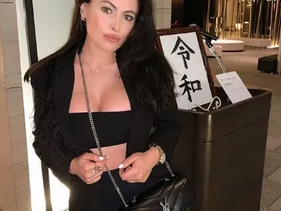 Предозирали Лили Клюкарката с хормони