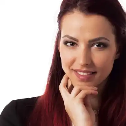 Сестра Райкова намери любовно писмо от миналия век