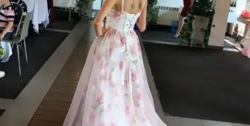 Щерката на Духовникова завърши 12 клас