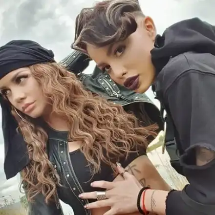 Синът на Кали я запозна с гаджето! Певицата и Котенцето дори направиха обща песен