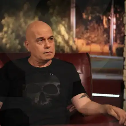 Слави си отива от БТВ с 50 милиона! Трифонов няма да ходи в Нова телевизия, твърдо влиза в политиката