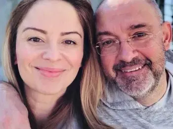 Вики от „Мастило“ чукана 40 в Париж