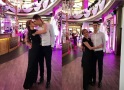 Нанси Карабойчева на сватба в черно