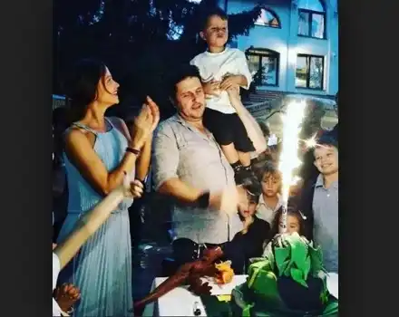 Асен Блатечки и Диляна Попова работят за второ бебе