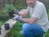 Башар Рахал си отиде на село