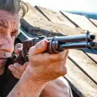 БГ здравеняци пребиха Рамбо в София